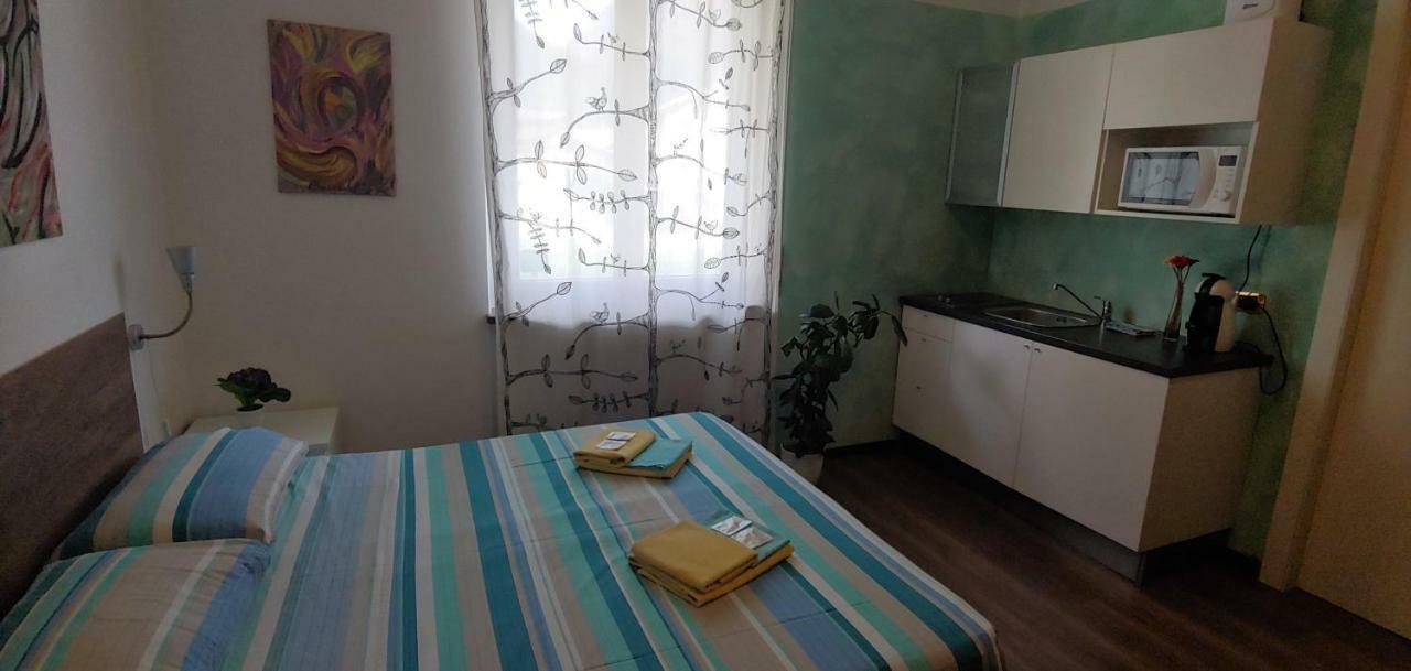 Affittacamere Valchiavenna - Foresteria Lombarda Con Parcheggio Privato Sul Posto! Apprezzata Gestione Familiare Dal 2012, Qualita-Prezzo Top! "Guest-House With Private Parking On Site! Appreciated Family Management Since 2012, Quality-Price Top!" Exterior foto